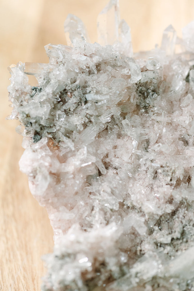 LIVE SALE : COLUMBIAN QUARTZ