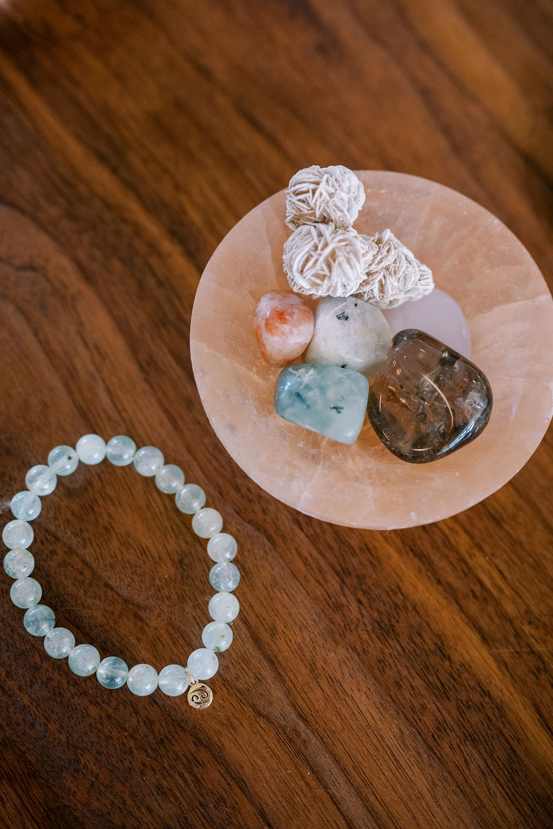 Cancer 'Namaste Nurturing' Crystal Zodiac Bundle